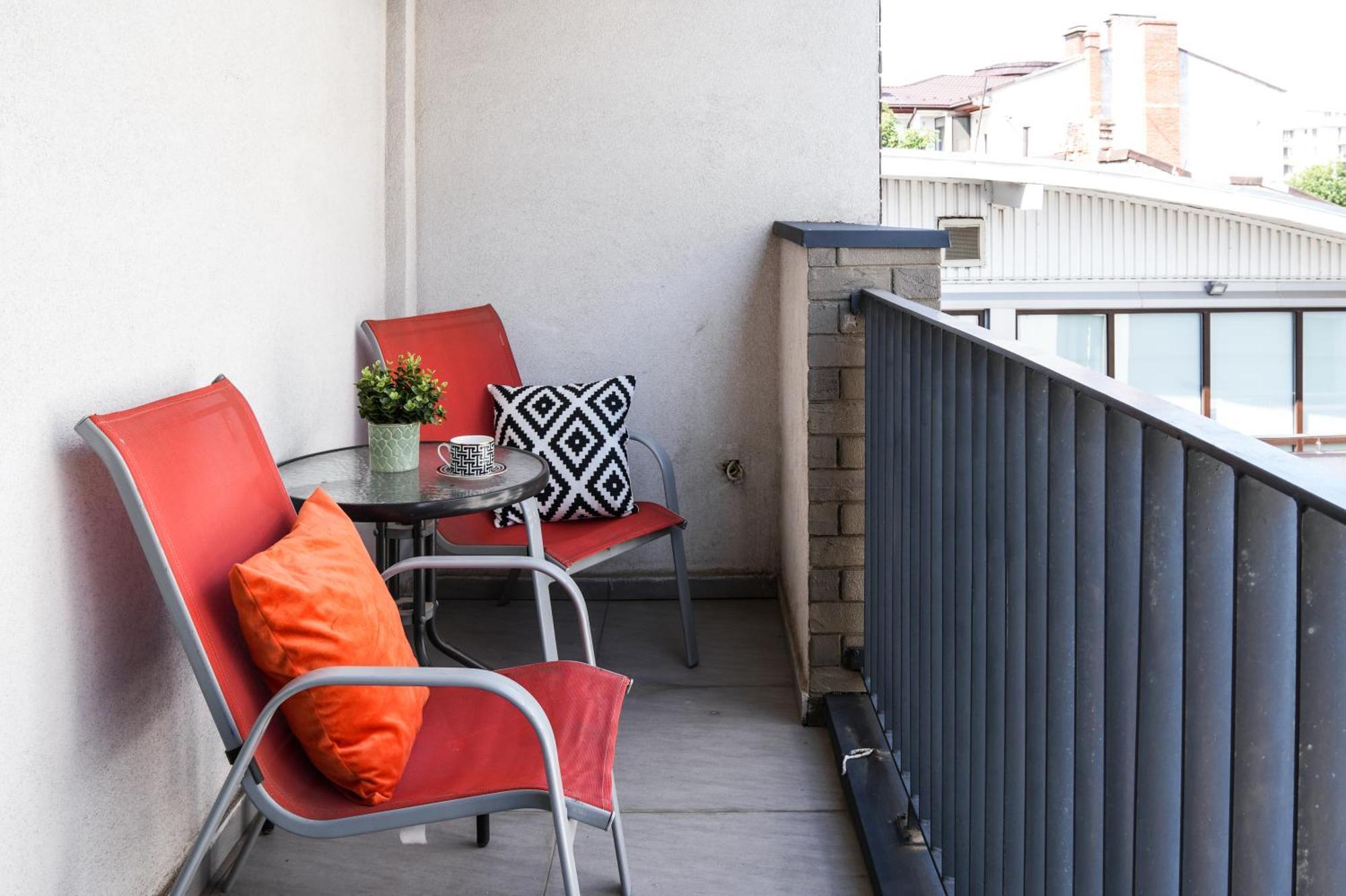 Maria - Modern Apartment With Parking And Workspace Букурещ Екстериор снимка